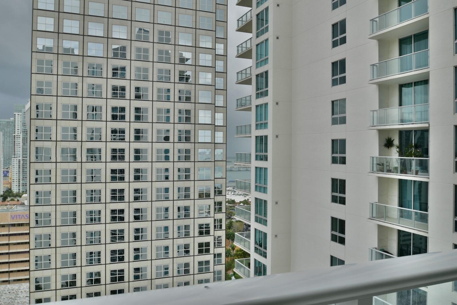 Building Photo - 300 Biscayne Boulevard Way