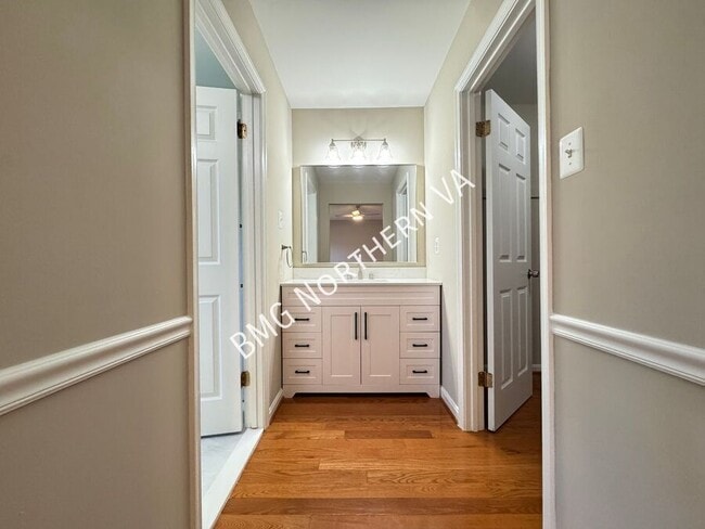 Building Photo - 9606 Scotch Haven Dr