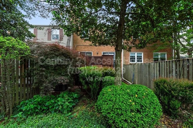 Building Photo - 3316 Ardley Ct