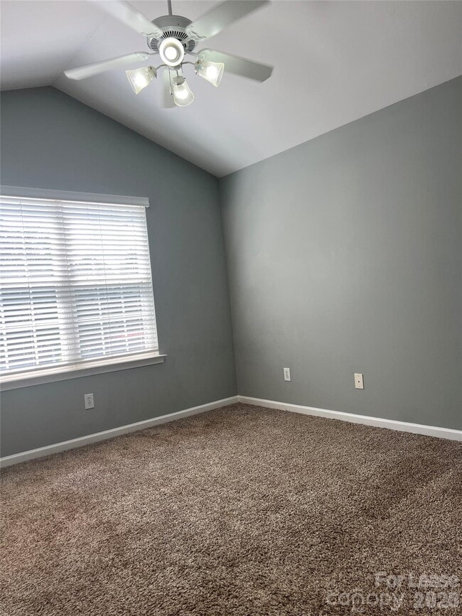 Building Photo - 8378 Chaceview Ct