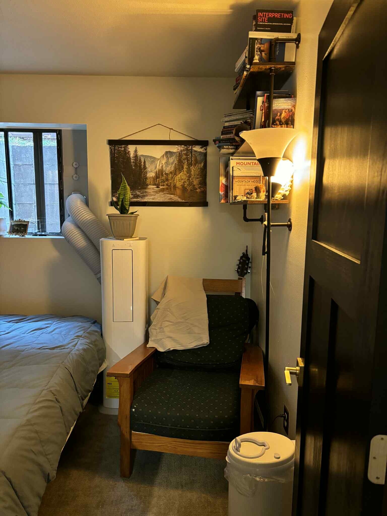 Master Bed - 332 E Main St