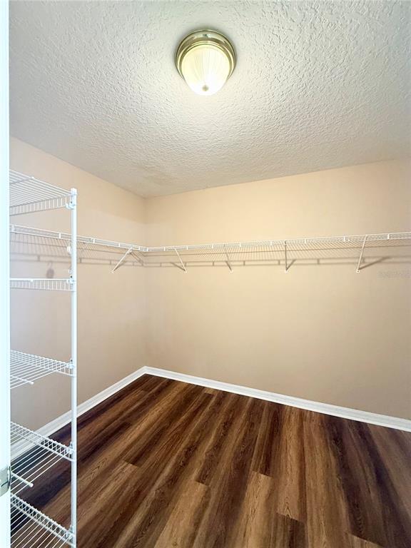Building Photo - 27202 Fordham Dr