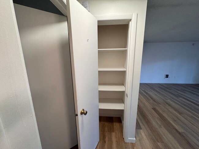 Building Photo - 9021 E Liberty Ave