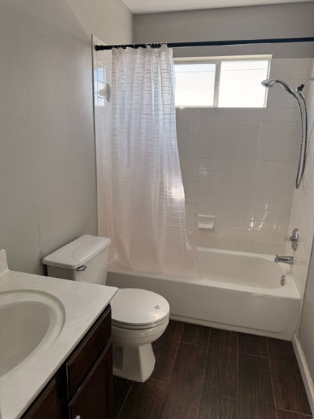 Primary Photo - 4912 Donegal Bay Ct