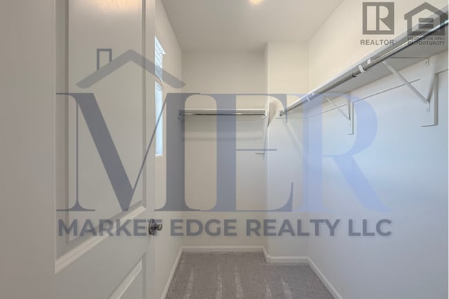 Building Photo - 4Bed/3Bath Home at I10/Wilmot Rd! $199 MOV...