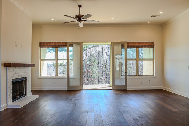 Building Photo - Tuscan Ridge Home