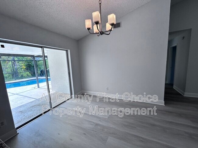 Building Photo - 12733 Gorda Cir E