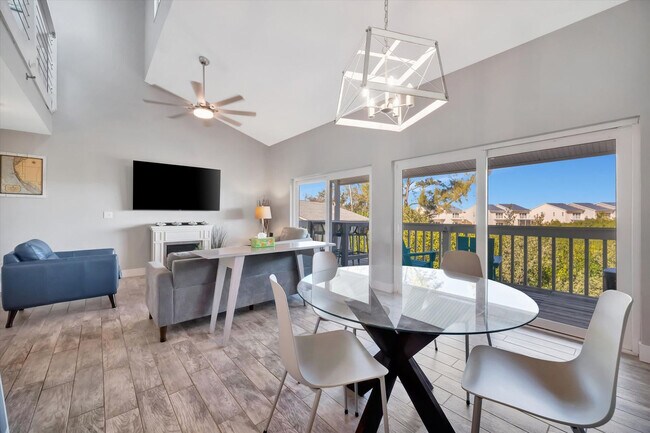 Building Photo - 19727 Gulf Blvd