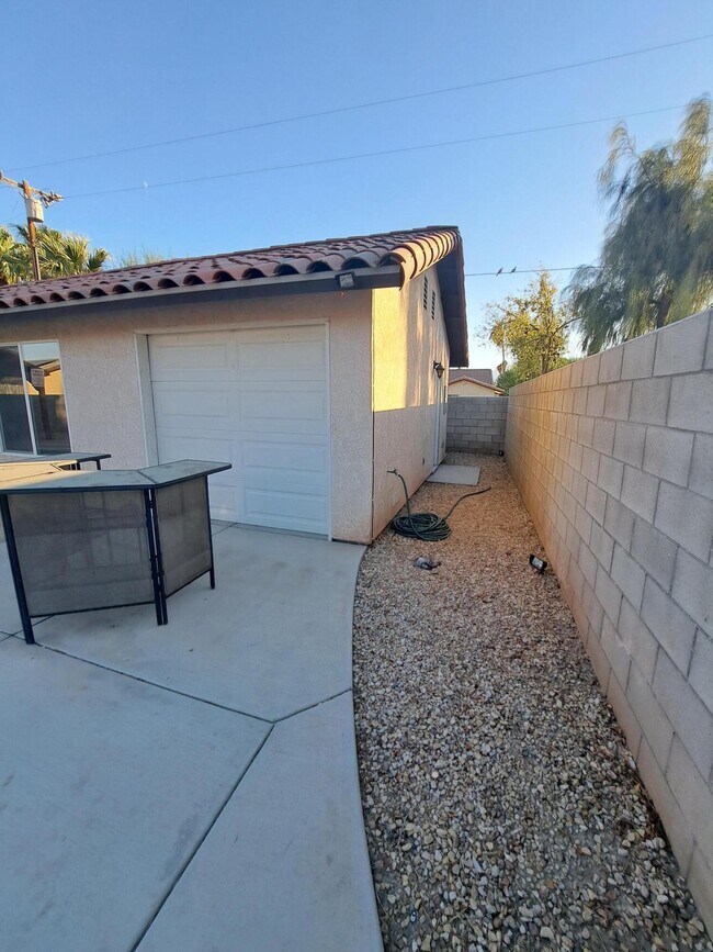 Building Photo - 68605 Tortuga Rd