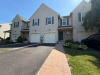 Building Photo - Stunning 3-Bedroom/2-Bathroom Townhouse in Perkasie! Available Mid July!