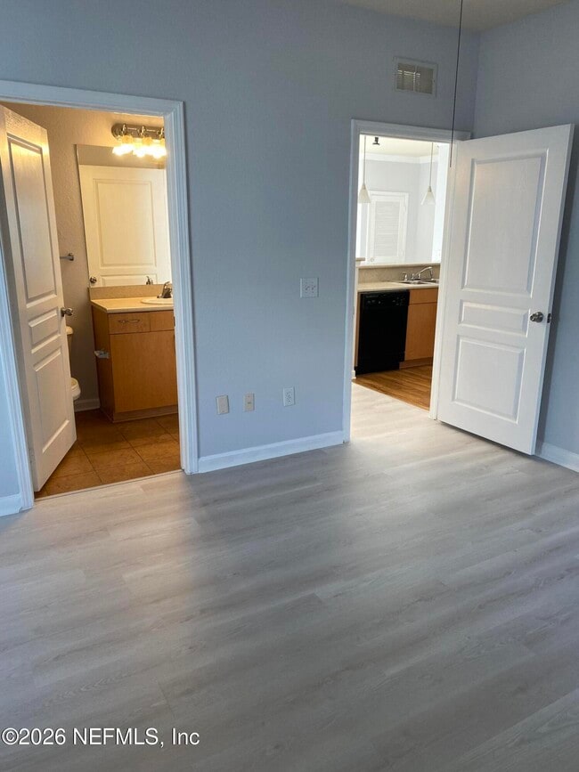 Building Photo - 8290 Gate Pkwy W