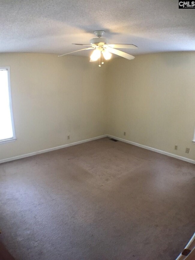 Building Photo - 29 Kolob St