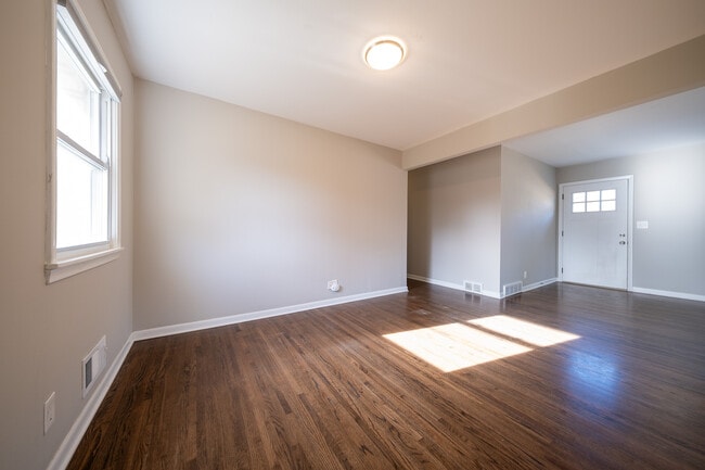 Building Photo - 7301 W Old Shakopee Rd