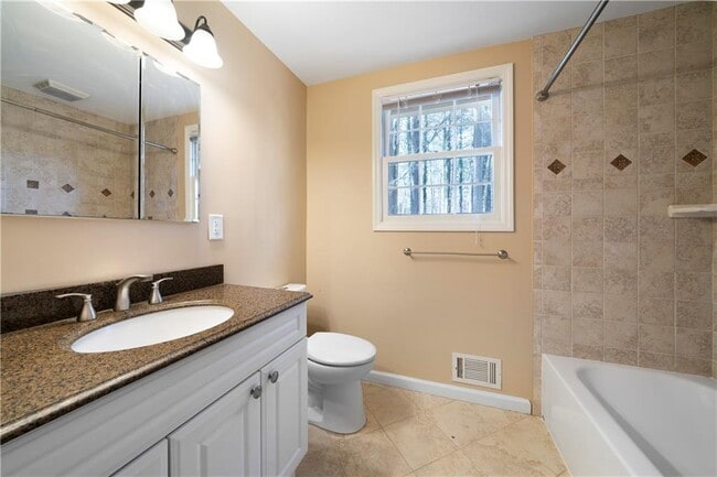 Building Photo - 4176 Stilesboro Rd NW