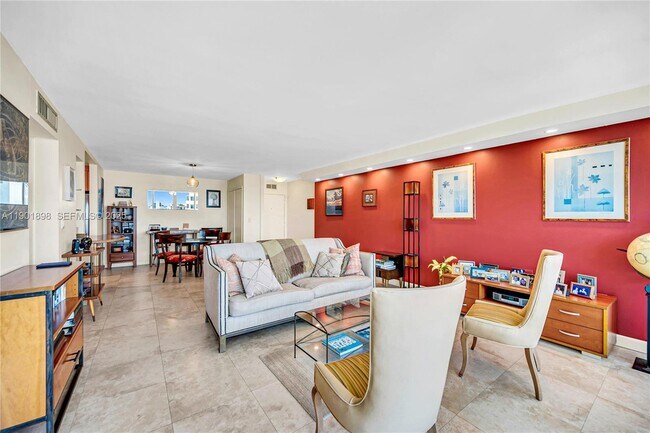 Building Photo - 11 Island Ave