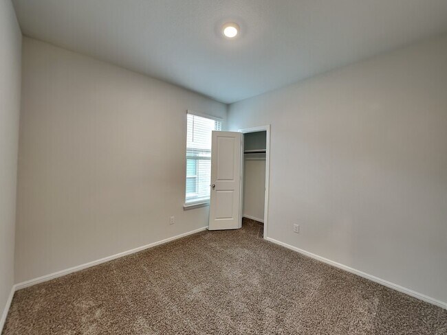 Building Photo - 8616 Caldera Ln