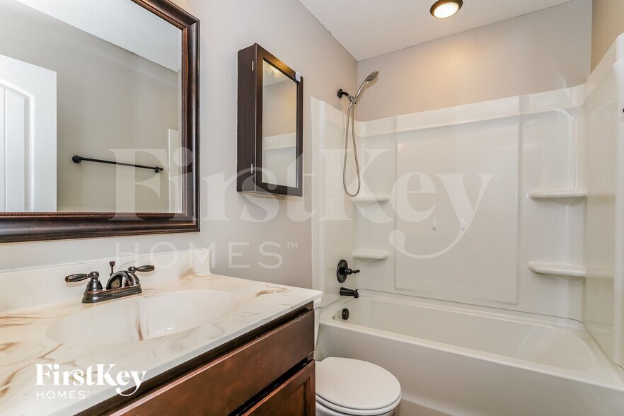 Building Photo - 1883 Red Fox Trail