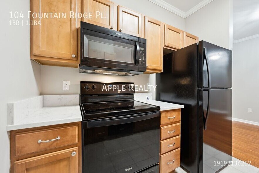 Building Photo - 104 Fountain Ridge Pl