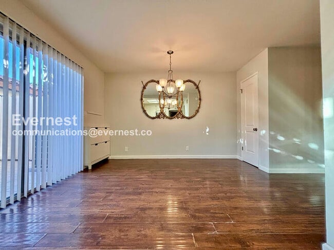 Building Photo - 8347 Burnet Ave