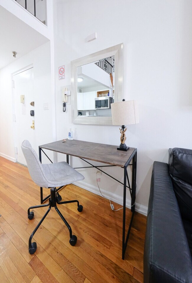 Building Photo - 28-30 West 86th Street-SI ID1031987P