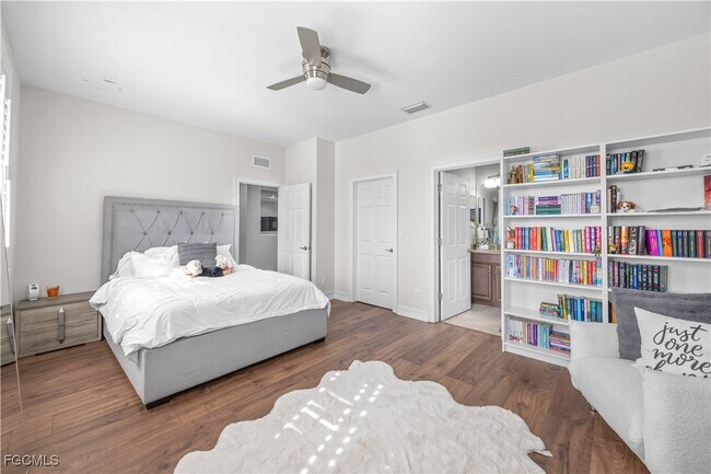 Building Photo - 8250 Sumner Ave