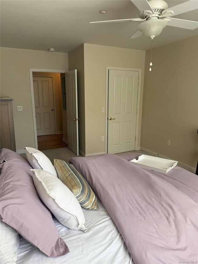 Building Photo - 3203 Leeward Dr