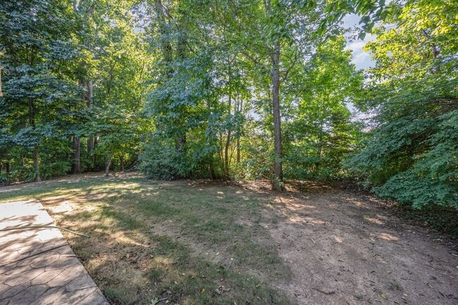 Building Photo - 4 Bedroom home in Carlisle