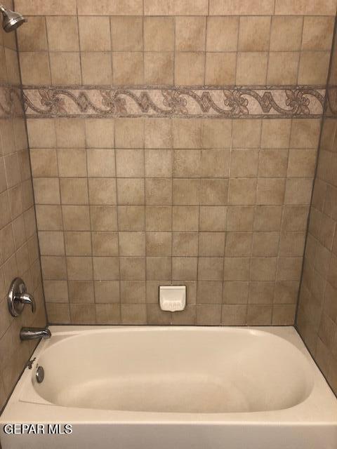 Building Photo - 13700 Paseo Rico Cir