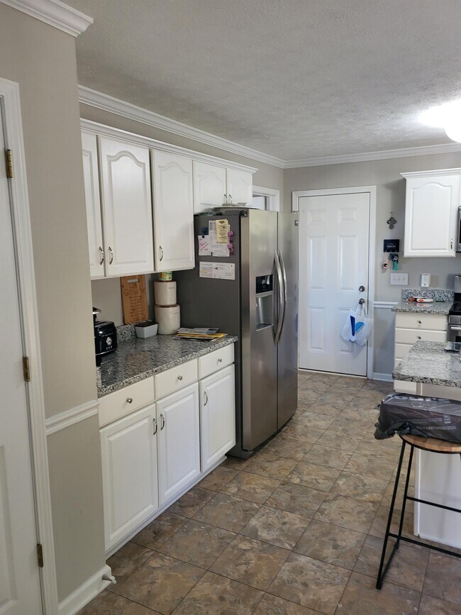 Building Photo - 220 Newport Drive