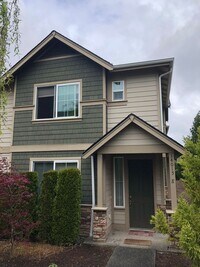 Building Photo - 3 Bed, 2.5 Bath Millcreek Townhouse New Ca...