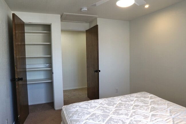 Building Photo - 53815 Avenida Carranza