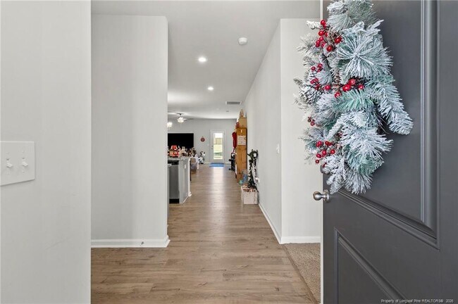 Building Photo - 518 Stadium Dr