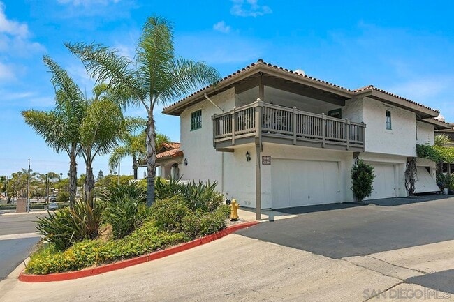 Building Photo - 378 Playa Blanca