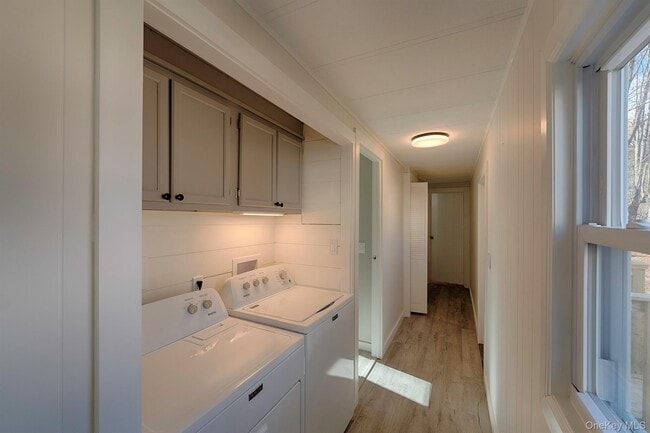 Building Photo - 193 Decker Rd