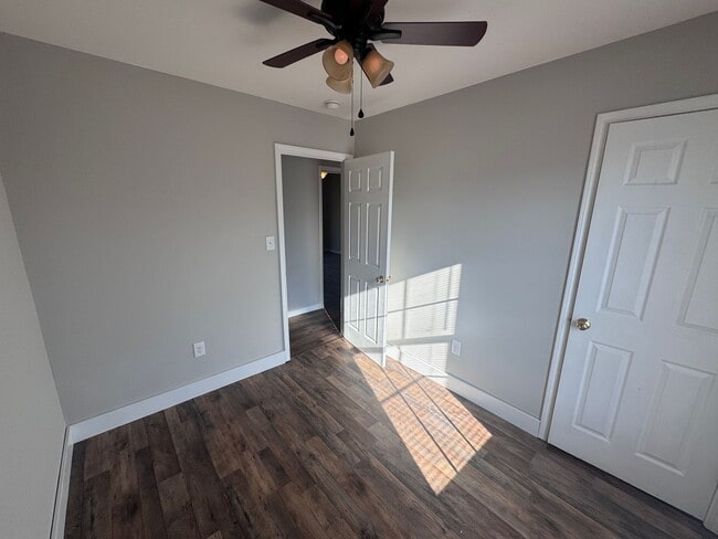 Building Photo - 3 Bedroom Townhouse in New Market