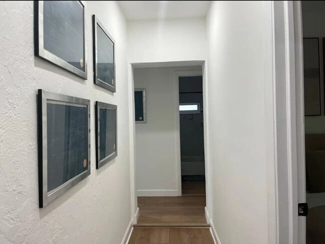 Building Photo - 353 NE 85th St