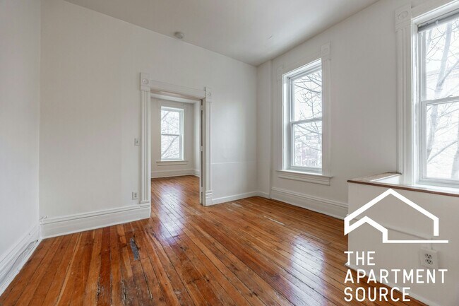 Building Photo - 2059 N Clifton Ave