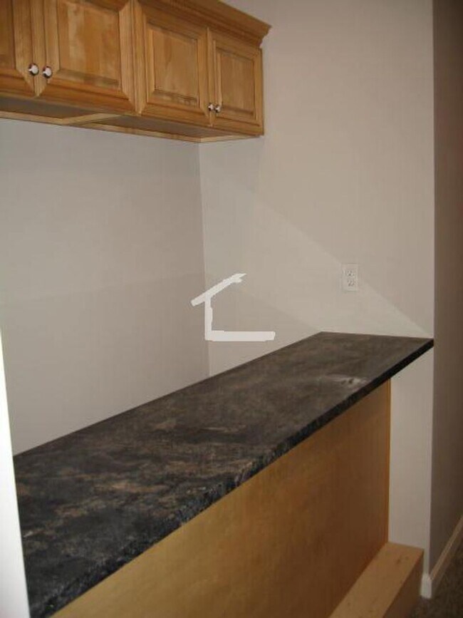 Building Photo - 47A Allston St