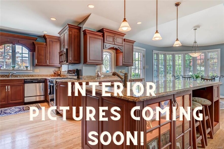 Building Photo - 15 Brazillian Ct