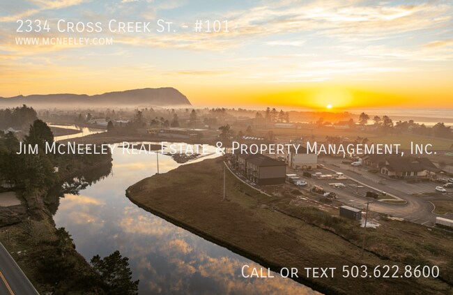 Building Photo - 2334 Cross Creek St
