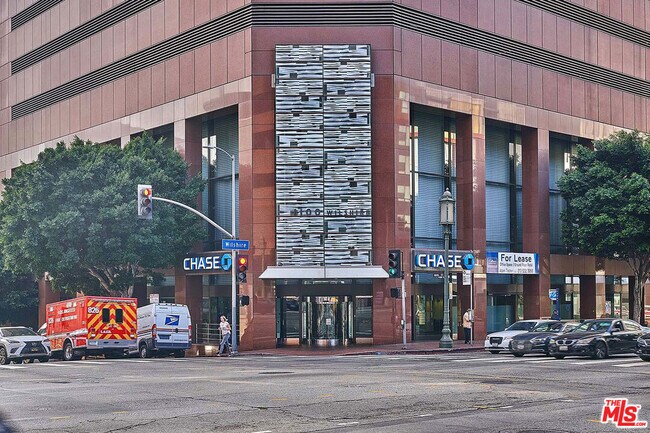 Building Photo - 1100 Wilshire Blvd