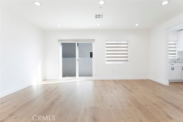 Building Photo - 12340 Lull St