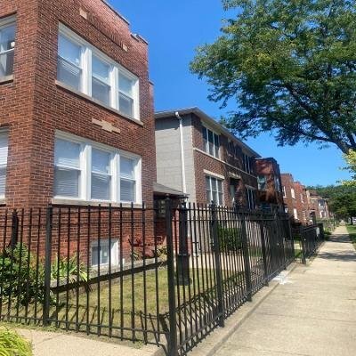 Building Photo - 7240 S Cornell Ave