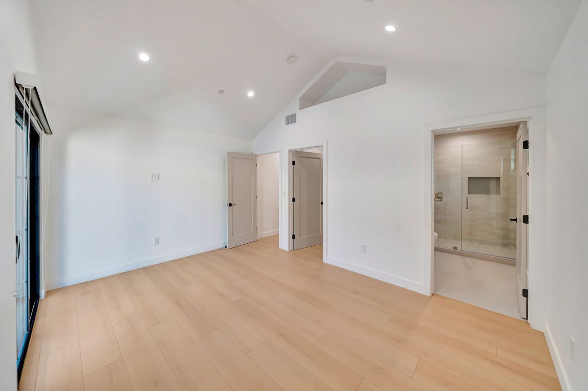 Building Photo - 15741 Valerio St