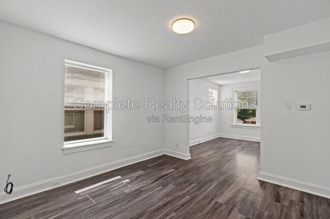 Building Photo - 119 Eichelberger St
