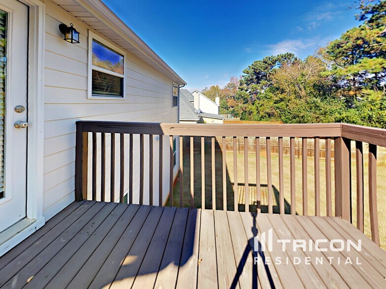 Building Photo - 276 Hawken Trail