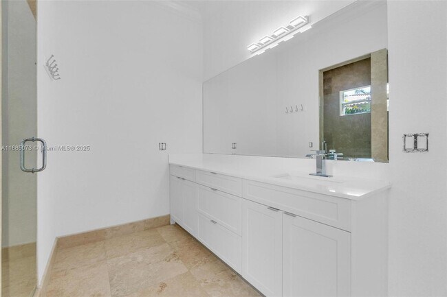 Building Photo - 17910 SW 80th Ave