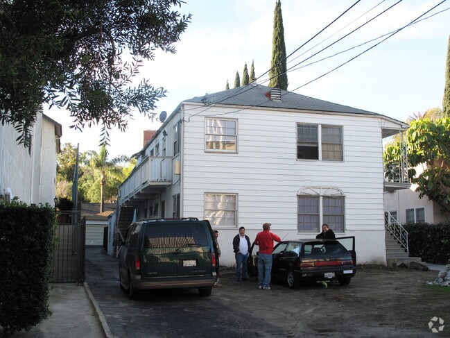 Building Photo - 14826 Dickens St