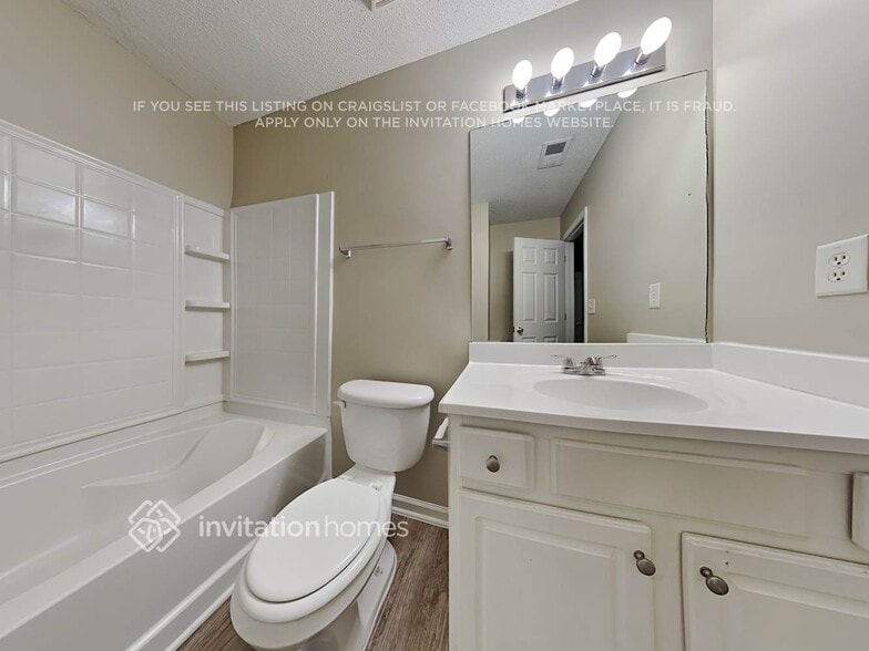 Building Photo - 151 Riverstone Commons Cir