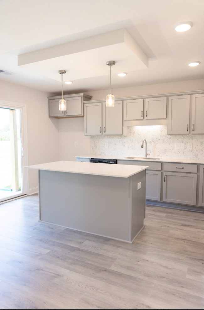 Building Photo - 484 Ayden Ln